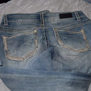 Buckle Jeans